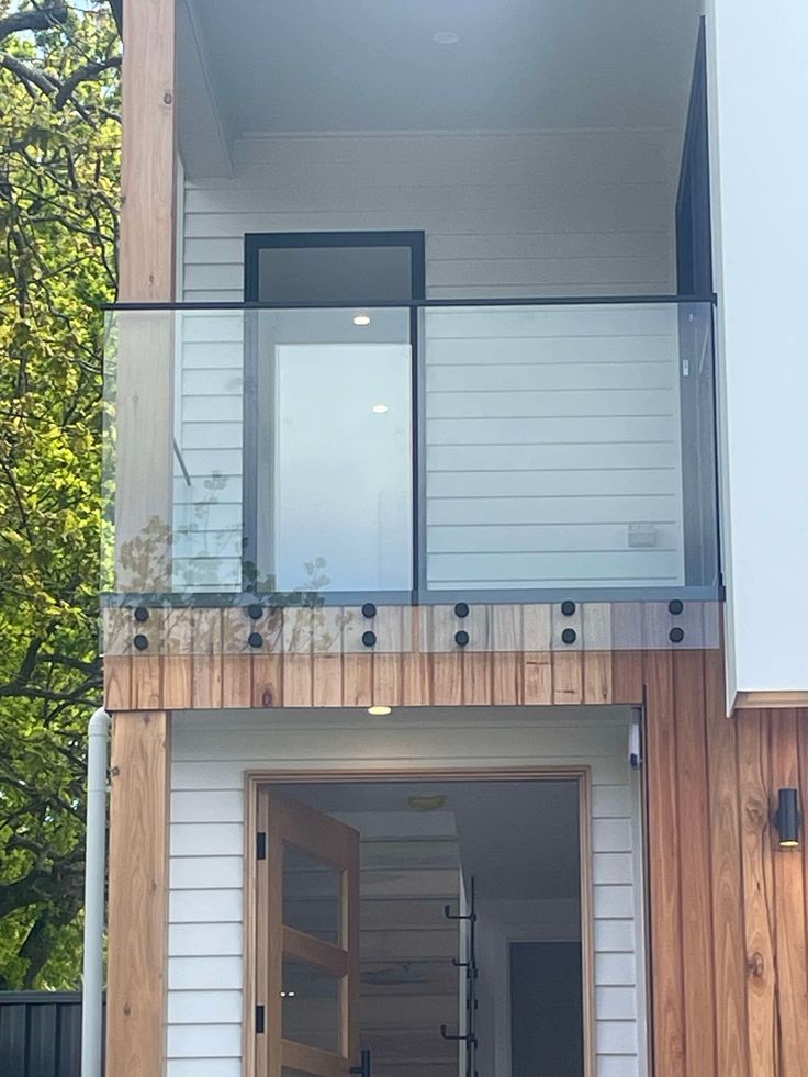 Glass Balustrade — Think Frameless Glassworks