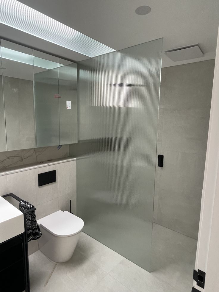 Semi Frameless Shower Screen — Think Frameless Glassworks